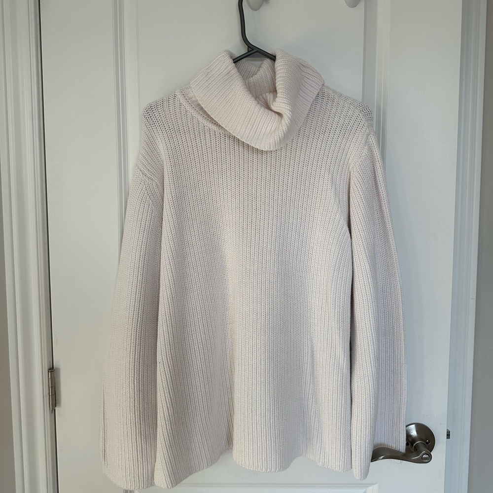 Dynamite Knitwear